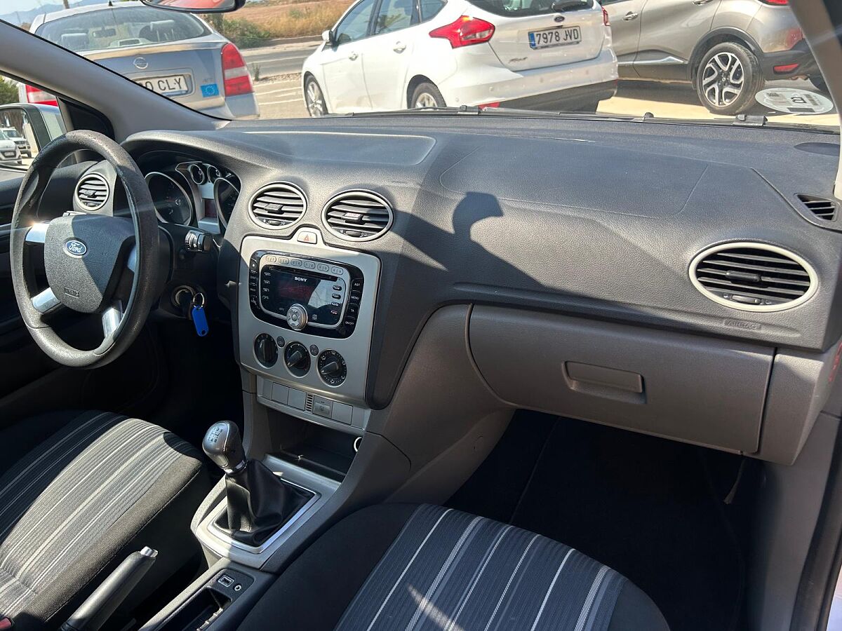 FORD FOCUS TREND 1.6 TDCI ECONETIC SPANISH LHD IN SPAIN 118000 MILES SUPERB 2010